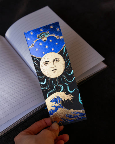 La Luna Bookmark